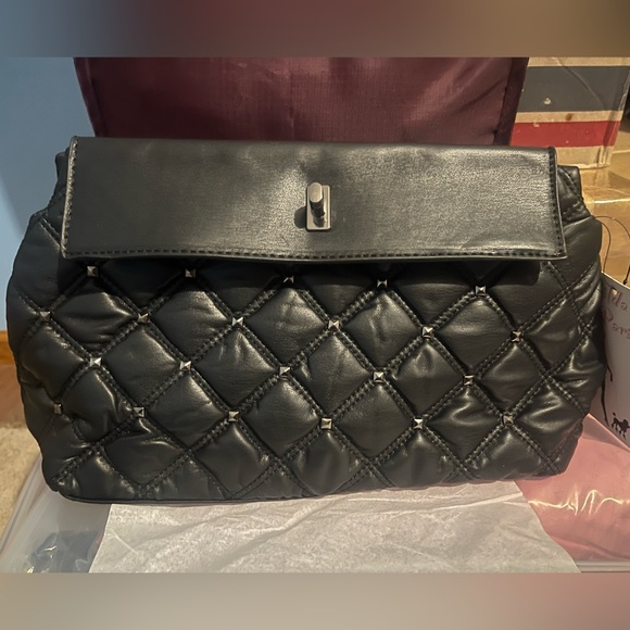 Black Quilted Women's Bag - Picture 4 of 13